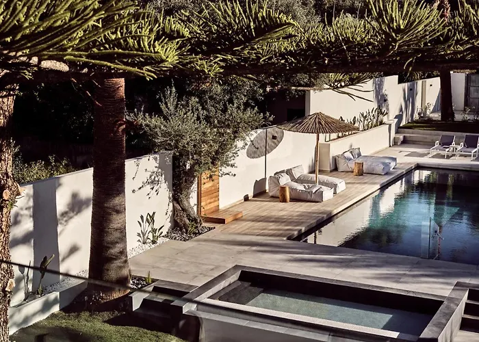 فيلة Ioli Exclusive Villa, A Glorious Family Retreat, By Thinkvilla