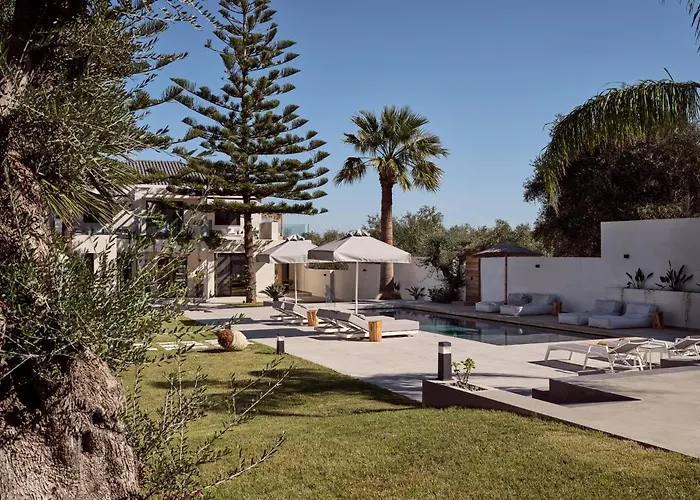 Ioli Exclusive Villa, A Glorious Family Retreat, By Thinkvilla فيلة *