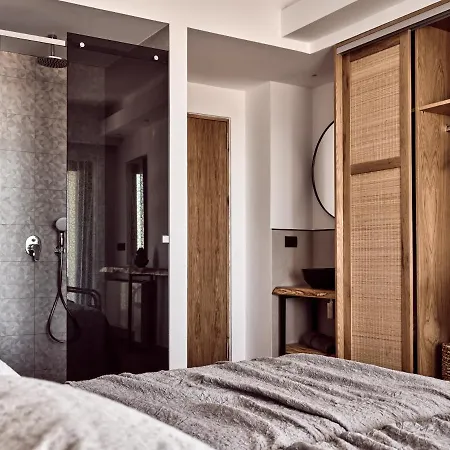 Ioli Exclusive Villa, A Glorious Family Retreat, By Thinkvilla Βίλα Ακρωτήρι