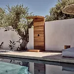 Ioli Exclusive Villa, A Glorious Family Retreat, By Thinkvilla וילה
