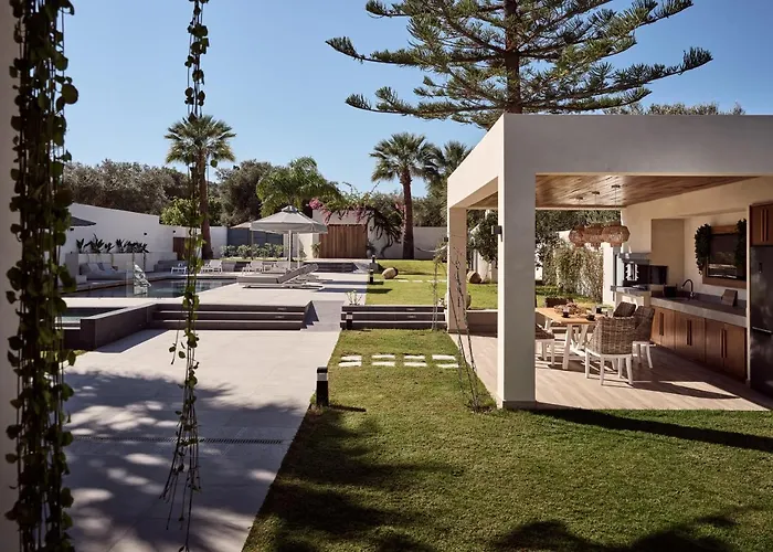 Ioli Exclusive Villa, A Glorious Family Retreat, By Thinkvilla * Akrotiri (Zakynthos)