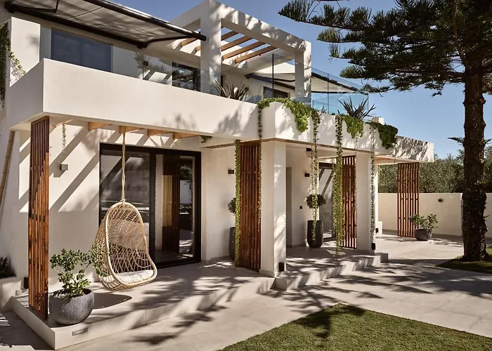 Ioli Exclusive Villa, A Glorious Family Retreat, By Thinkvilla וילה
